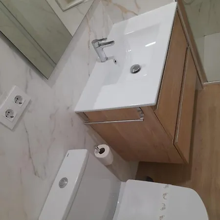 Luis Montoto Acogedor Apartament Sewilla